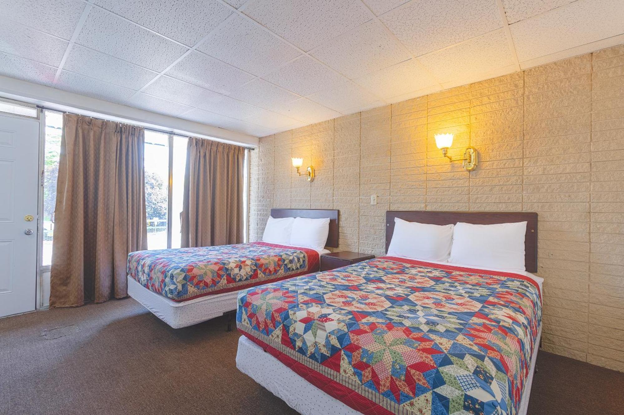 Sonrise Inn Lincoln Hwy By Oyo Breezewood Εξωτερικό φωτογραφία